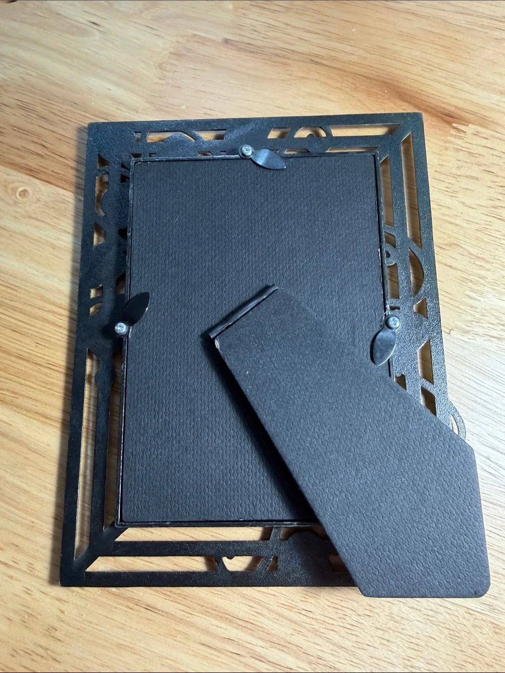 Vintage 90s Pewter Picture Frame with Vines and Leaves